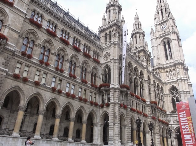 Viena de rebote - En SOLITARIO por Rumanía, Hungría, Eslovaquia & Chequia (2)