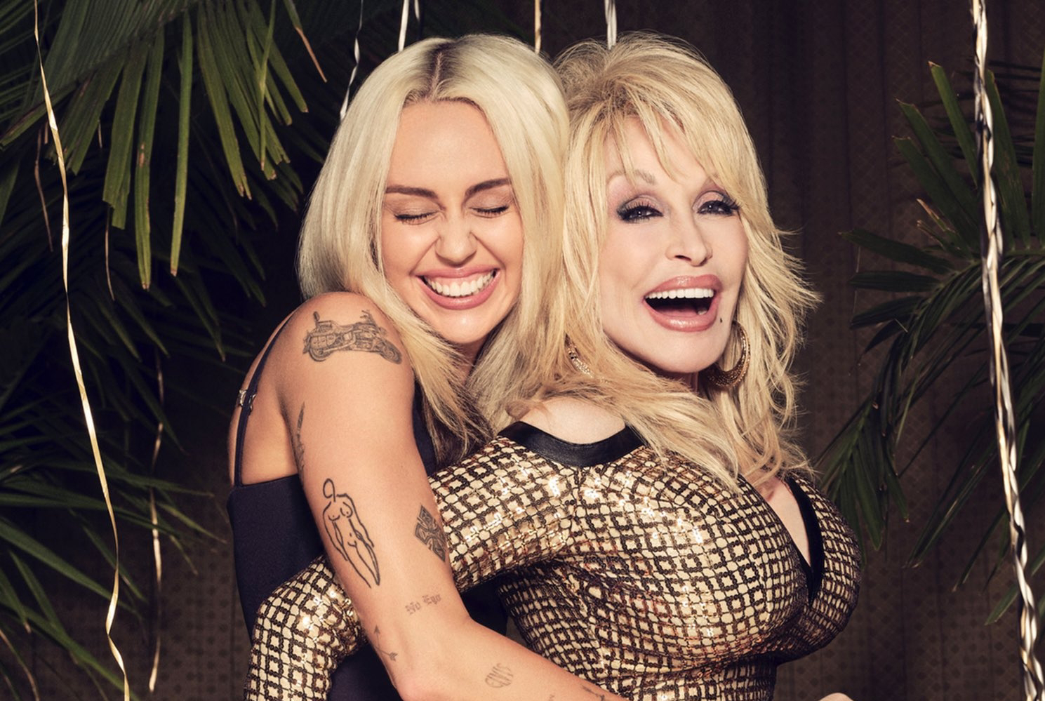 Miley Cyrus Porn Captions Blowjob - Dolly Parton reveals that her â€œWrecking Ballâ€ duet with Miley Cyrus will be  on her upcoming rock & roll album, 'Rock Star