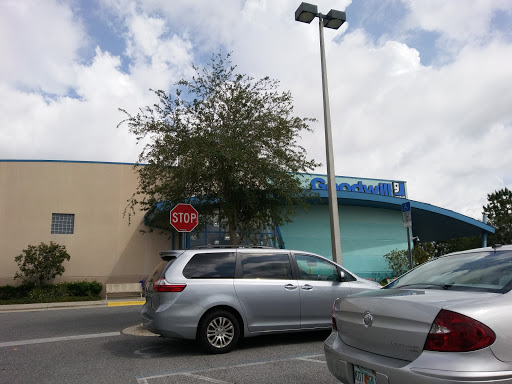 Thrift Store «Goodwill Spring Hill Superstore», reviews and photos