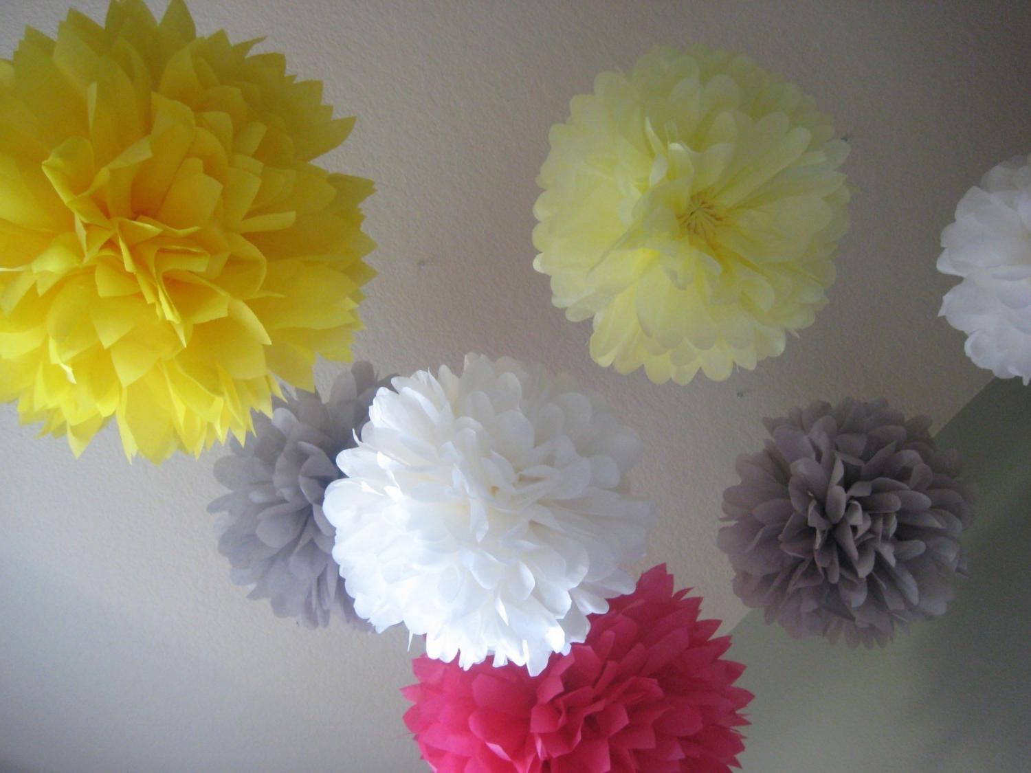 8 Tissue Paper Pom Poms