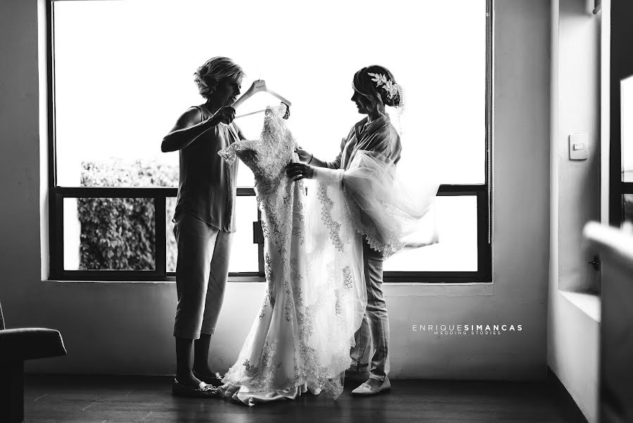 Fotografo di matrimoni Enrique Simancas (ensiwed). Foto del 15 maggio 2016