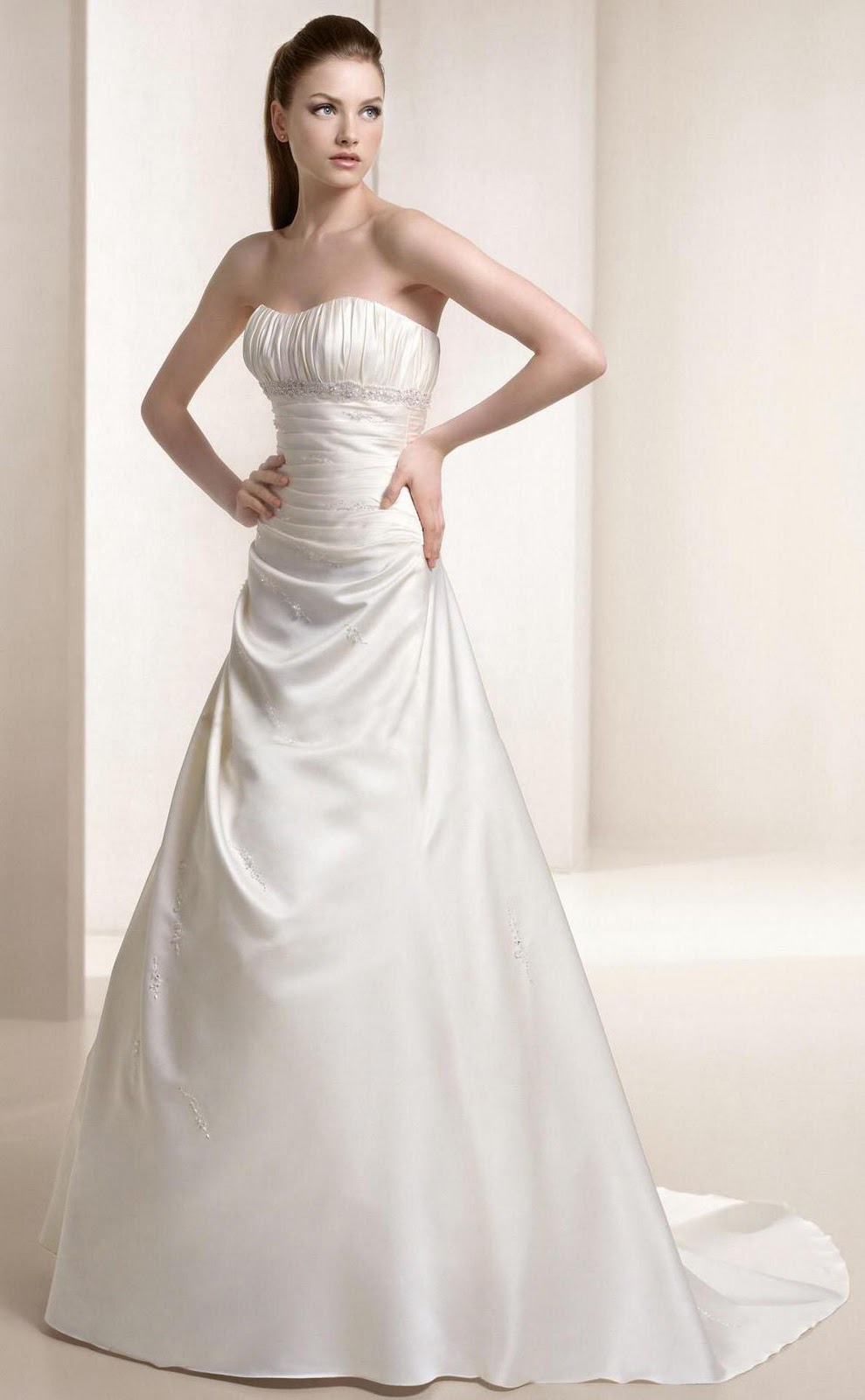 Strapless Wedding Gowns