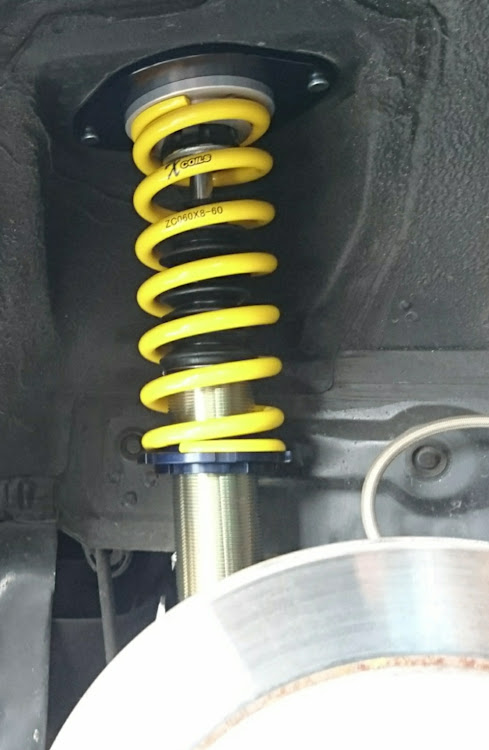 RX-7の車高調交換・ならし運転・E/Gルームに関するカスタム事例の投稿画像4枚目