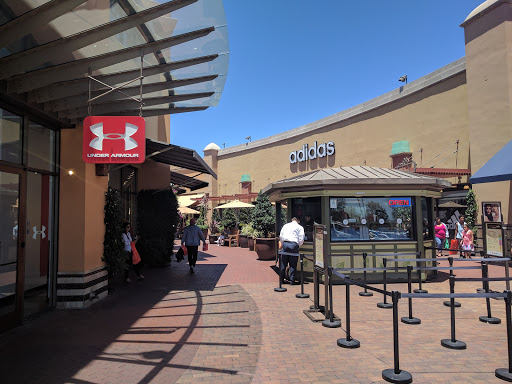 Clothing Store «Under Armour Factory House», reviews and photos, 100 Citadel Drive, Commerce, CA 90040, USA