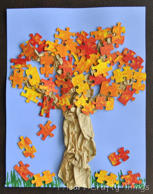 The Crafty Reporter Fall Craft Tree