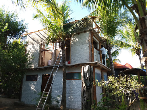 HOLBOX BUNGALOWS IDA Y VUELTA, Calle Plutarco Elias Calles s/n, 77310 Isla Hobox, Q.R., México, Camping | MICH