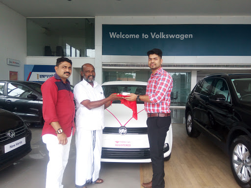 Volkswagen palakkad, Shornur Rd, Pallippuram, Palakkad, Kerala 678006, India, Volkswagen_Dealer, state KL