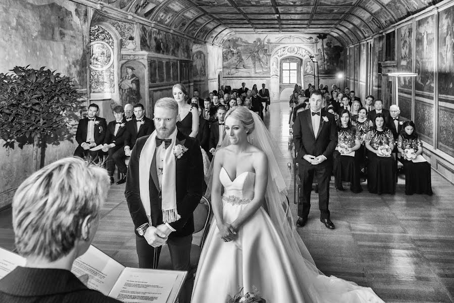 Wedding photographer Roland Sulzer (rolandsulzer). Photo of 24 February 2017