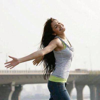 Anushka Sharma Dp Profile Pics