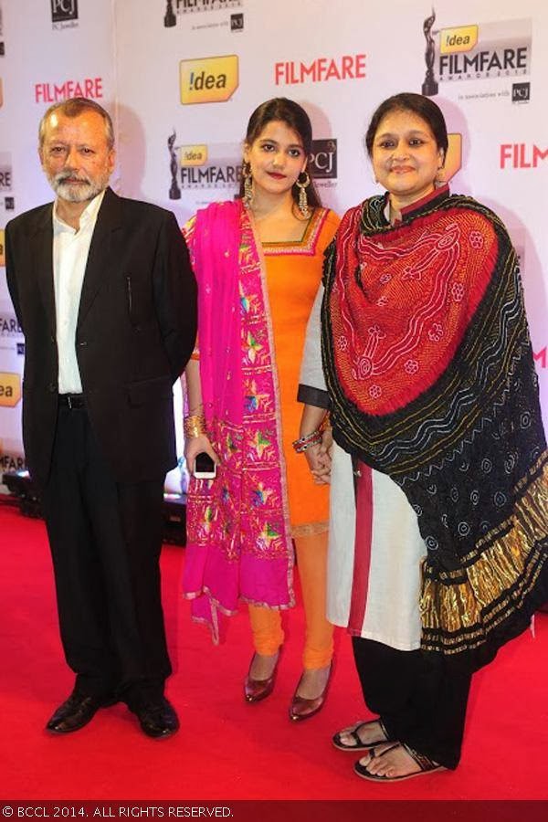 Pankaj Kapoor with his wife Supriya Pathak and daughter Sanah Kapoor at the 59th Idea Filmfare Awards 2013, held at the Yash Raj Studios in Mumbai, on January 24, 2014.