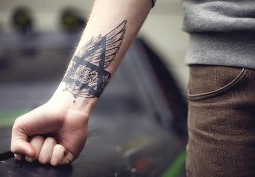 Hand Tattoos For Men