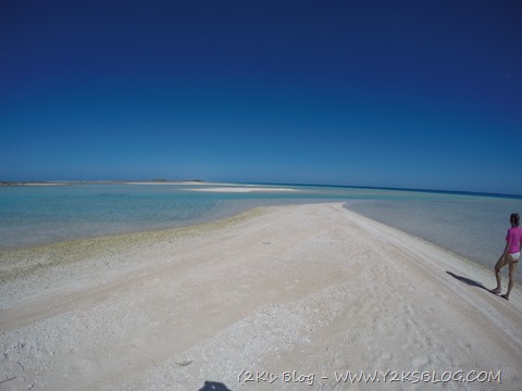 Le dune di sabbia fra gli hoa - Raroia