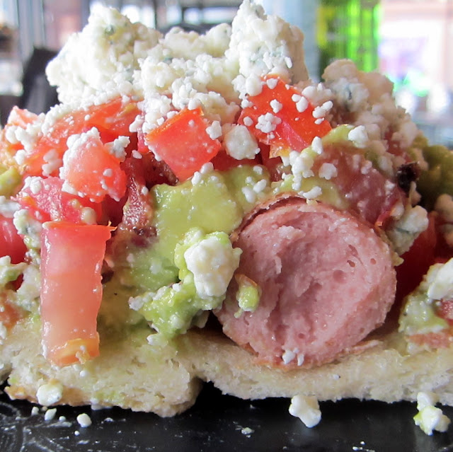 𝗦𝗟𝗔𝗞𝗜𝗡𝗚𝗙🍩🍩𝗟 Zombie Burger will rip you a new one… a hot dog ripper