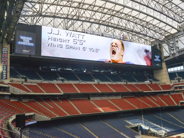 파일:external/media.culturemap.com/7-new-Reliant-score-board-video-board-August-2013_114329.jpg