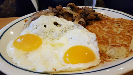 Restaurant «IHOP», reviews and photos, 2421 Osprey Way S, Frederick, MD 21701, USA