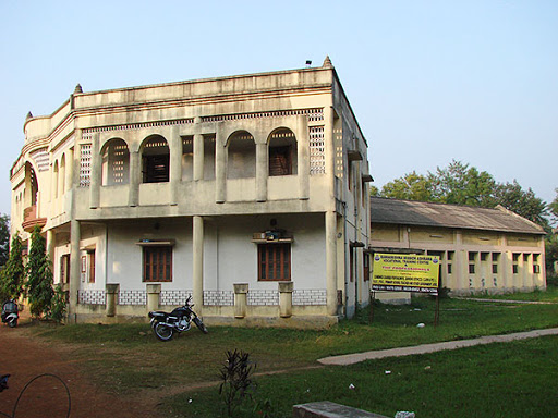 Vocational Training Centre, R.K.M.A-Asansol, Ramakrishna Mission Ashrama, Asansol, Vivekananda Sarani, Kanyapur, Asansol, West Bengal 713305, India, Vocational_School, state WB