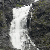 Langs de Trollstigen (voorbij Geiranger).