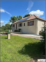 maison à Jouet-sur-l'Aubois (18)