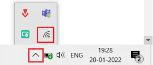 위쪽 화살표 아이콘을 클릭하고 작업 표시줄에서 Wi-Fi 아이콘을 선택합니다.