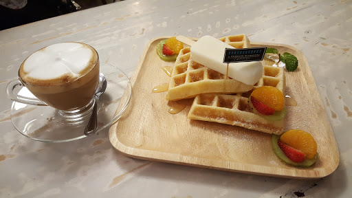 a.dessert.moments