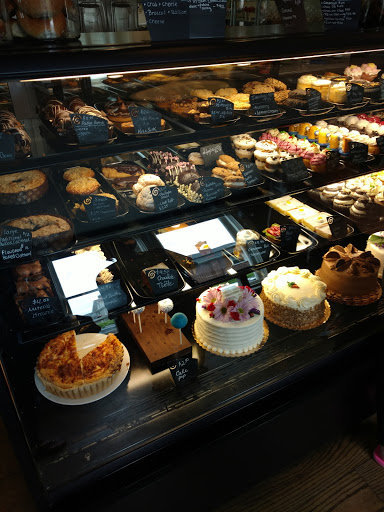 Bakery «Desserts Etc., by The Hershey Pantry», reviews and photos, 840 E Chocolate Ave, Hershey, PA 17033, USA