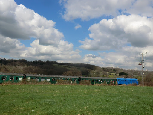 CIMG9587 Spa Valley train heading for Tunbridge Wells