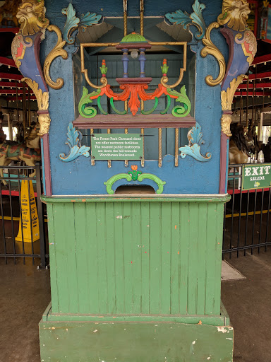 Park «Forest Park Carousel», reviews and photos, Forest Park Dr, Woodhaven, NY 11421, USA