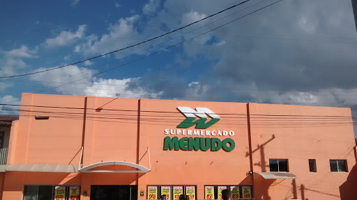 Supermercado Menudo, R. Alfredo Miguel Badui, 368 - São Gabriel, Colombo - PR, 83407-150, Brasil, Supermercado, estado Parana