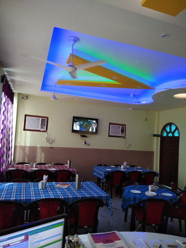 Vineeta Restaurant, opposite to roadways workshop agraroad, Yadav Nagar, Etah, Uttar Pradesh 207001, India, Restaurant, state UP