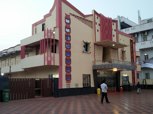 Sri Vijaya Talkies A/c Dolby Atmos, Near Lalitha Super Speciality Hospital,, Kothapet Main Rd, Guntur, Andhra Pradesh 522001, India, Cinema, state AP