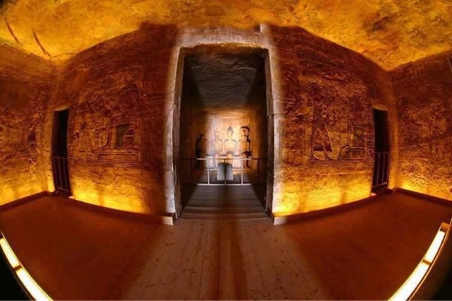 Abu Simbel. Il miracolo del sole