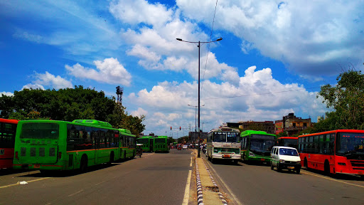 DTC Seema Puri Depot, NS Road, Pocket 1, Block G, Dilshad Colony, Dilshad Garden, New Delhi, Delhi 110095, India, Public_Transportation_System, state DL