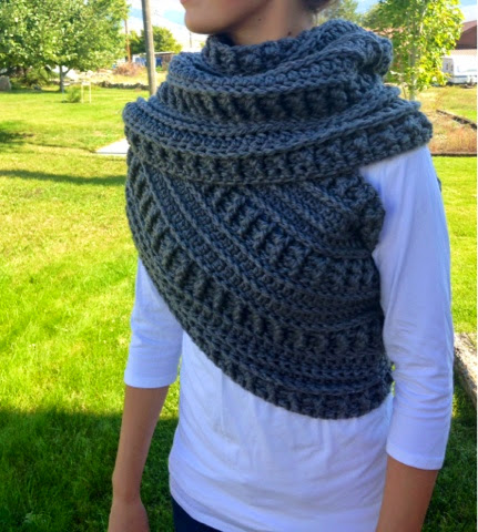 Katniss Cowl Wrap Pattern