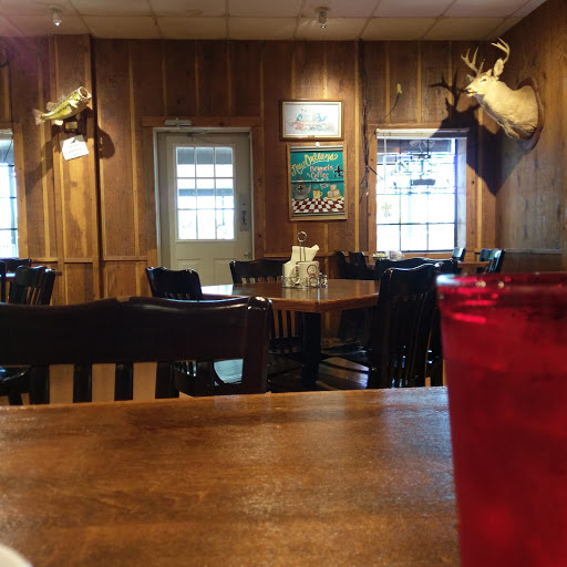 Barbecue Restaurant «Frank’s Restaurant Grill & Bar», reviews and photos, 17425 Airline Hwy, Prairieville, LA 70769, USA