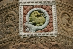 Thirunanipalli (Ponsei) Temple - Pillar Sculptures