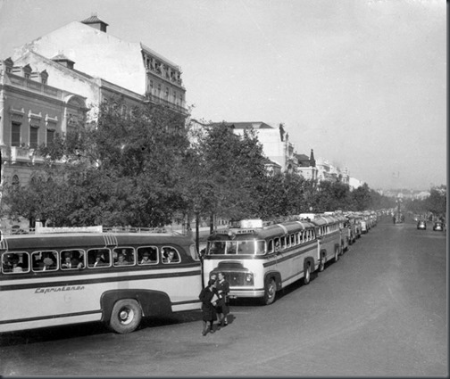 No dia 24 de Outubro de 1948, desfile organizado pelo 