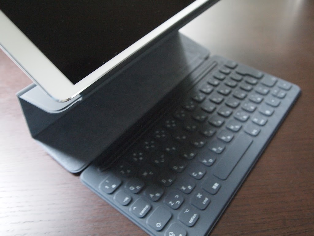 10.5インチiPad Pro用Smart Keyboard 日本語 (JIS配列) レビュー - YDブログ