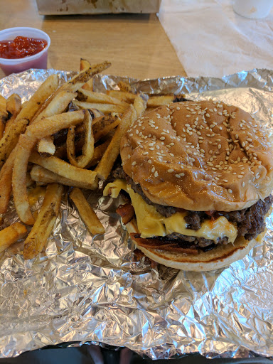 Fast Food Restaurant «Five Guys», reviews and photos, 1019 Fording Island Rd, Bluffton, SC 29910, USA