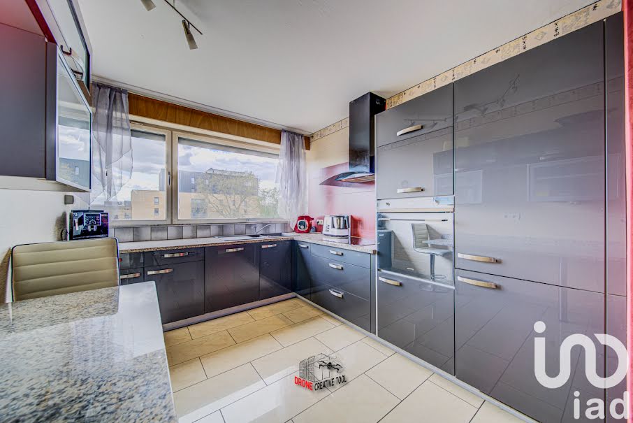 Vente appartement 4 pièces 95 m² à Thionville (57100), 190 000 €