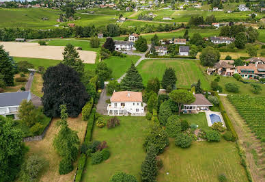 Maison avec jardin et terrasse 10