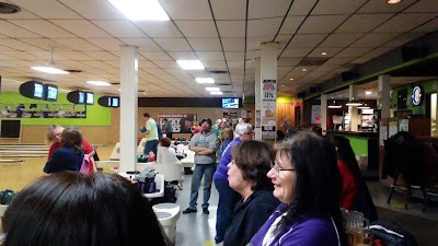 Photos of Lucky Lanes