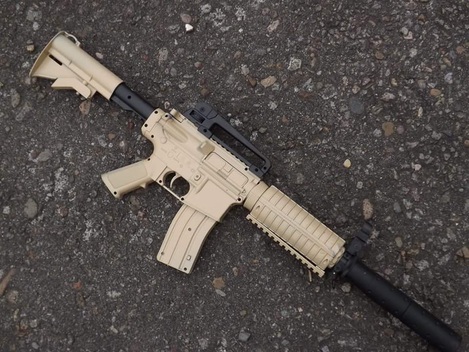 MODEL SENAPAN ANGIN Jual airsoft gun m4  a1 tan edition