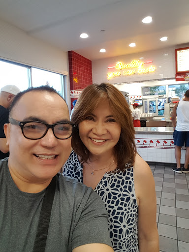 Hamburger Restaurant «In-N-Out Burger», reviews and photos, 19901 Rinaldi St, Porter Ranch, CA 91326, USA