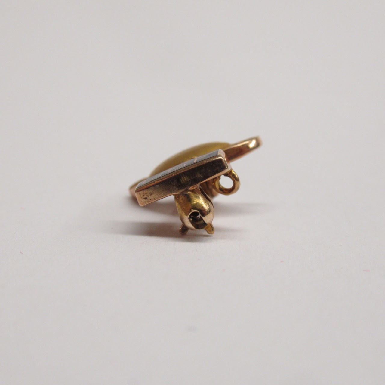 10K Gold Oil Lamp Brooch