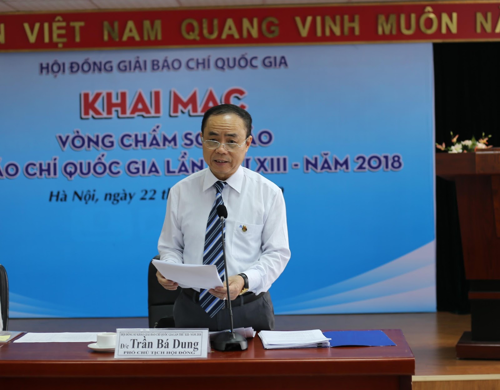 TS. Trần Bá Dung- Trưởng Ban Thư ký Tổng hợp Giải báo chí quốc gia lần thứ XIII năm 2018. Ảnh: Nguyệt Hồ.