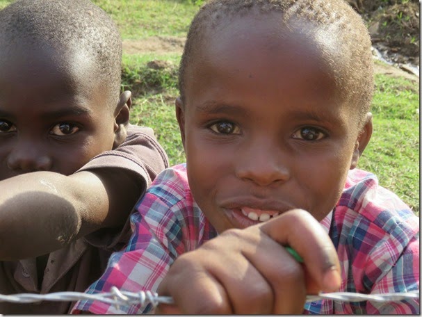 IMG_5653.Boy,CloseUp-fence