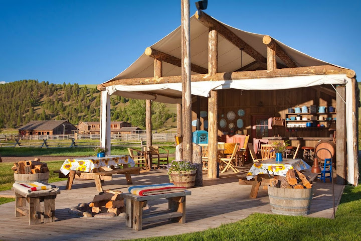 Blue Canteen, outdoor dining at the Ranch at Rock Creek, Montana