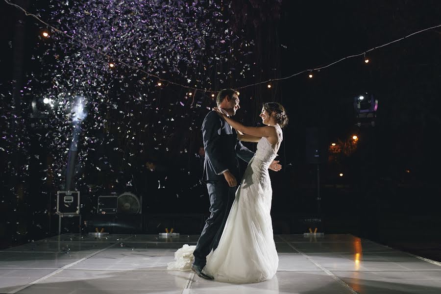 Fotógrafo de casamento Evgeniya Kostyaeva (evgeniakostiaeva). Foto de 21 de março 2016