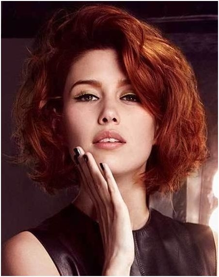 Wavy short to mid length fine bob hair - Styles 2d