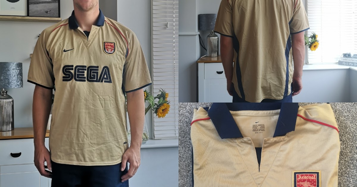 Arsenal 01/02 Sega Away Kit